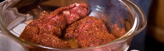 coat tenderloin spices