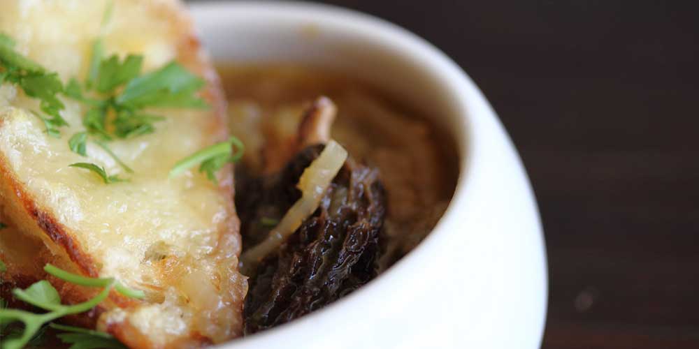 Vegetarian French Onion Morel Soup