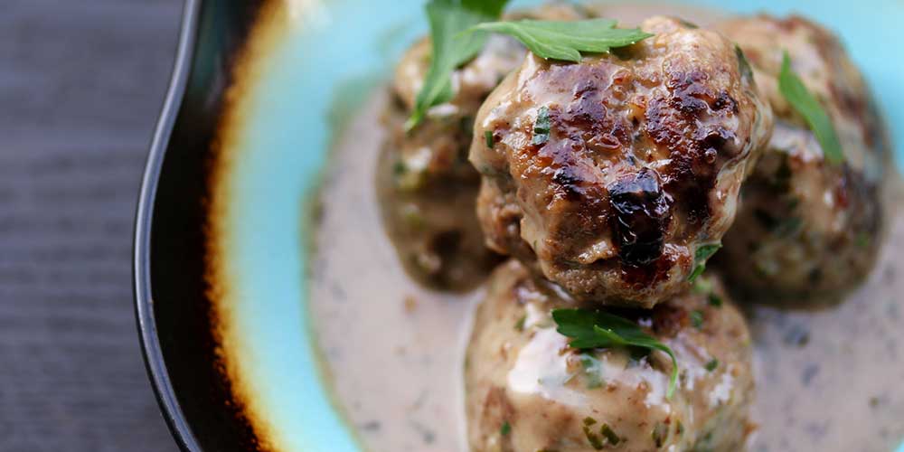 Kangaroo Swedish Meatballs w/ Gravy